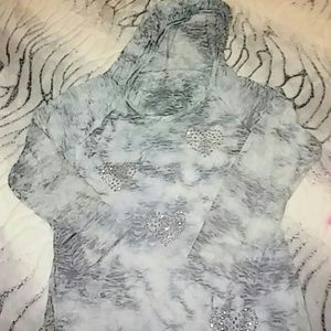 Long sleeve hooded t shirt